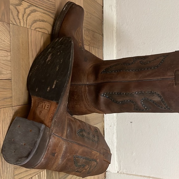 FRYE vintage brown biker boots with stud detail mens size11 soles need replacing - Picture 3 of 9